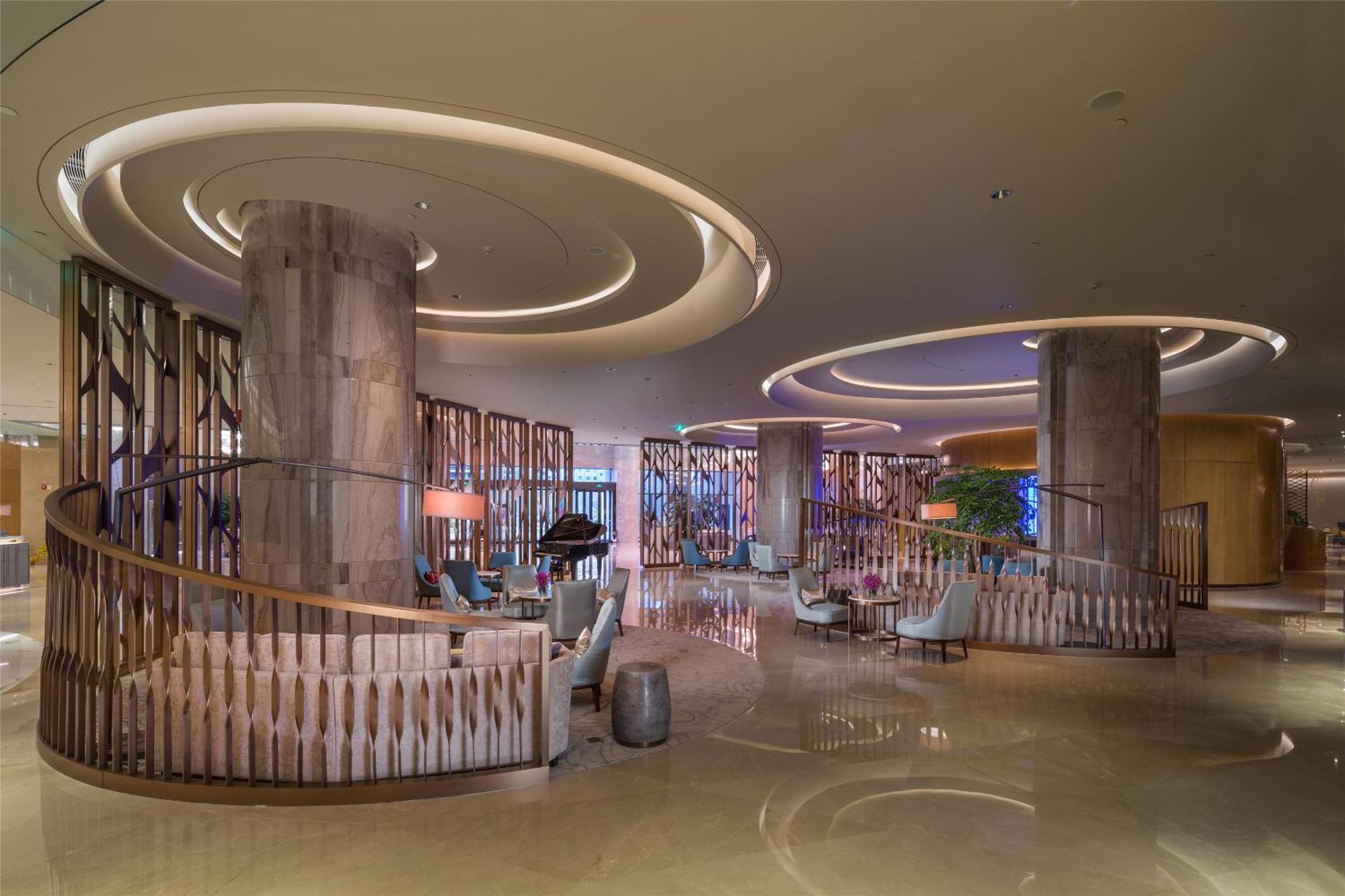 Hilton Урумки Екстериор снимка
